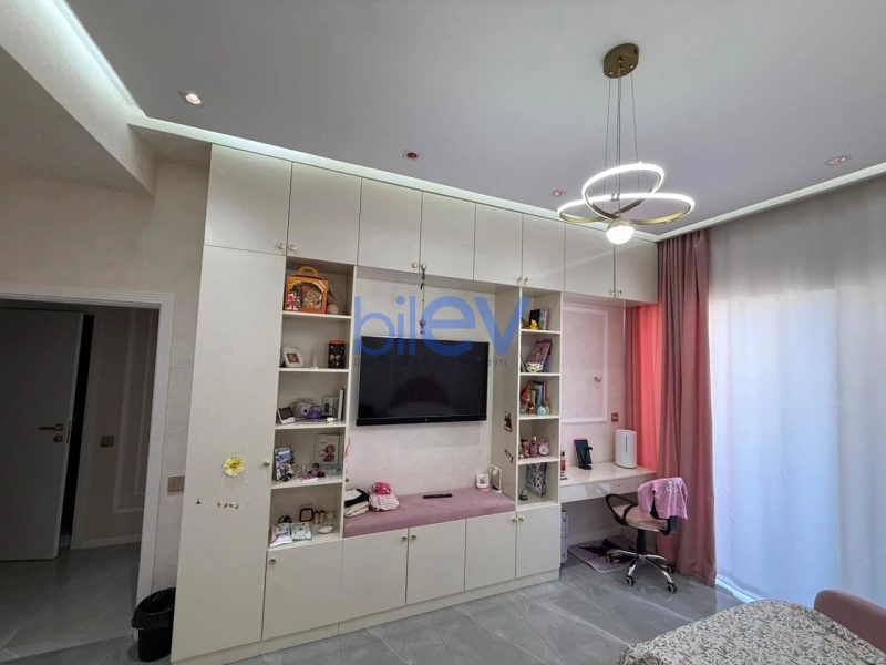 Satış 3 otaqlı Yeni Tikili bina evi  122m², Bakı