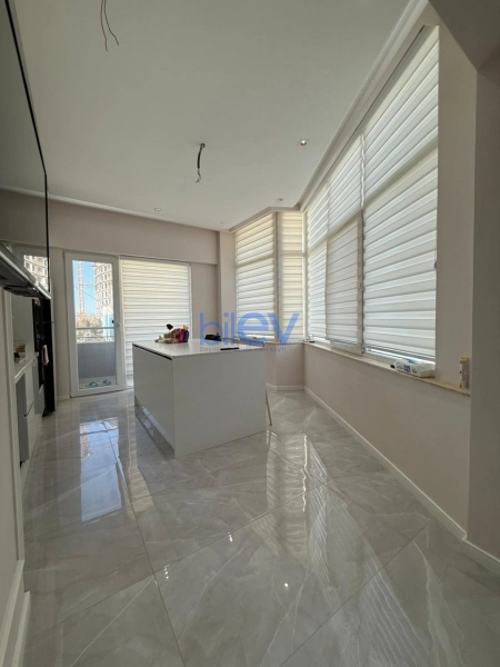 Satış 3 otaqlı Yeni Tikili bina evi  122m², Bakı