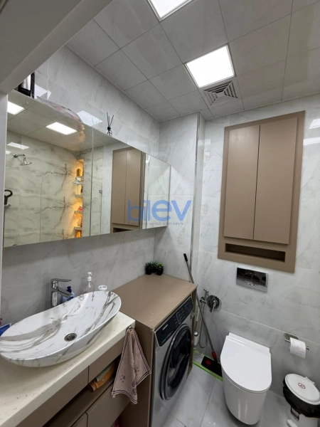 Satış 3 otaqlı Yeni Tikili bina evi  122m², Bakı