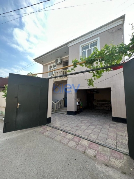 Satış 5 otaqlı Həyət evi  250m², Bakı