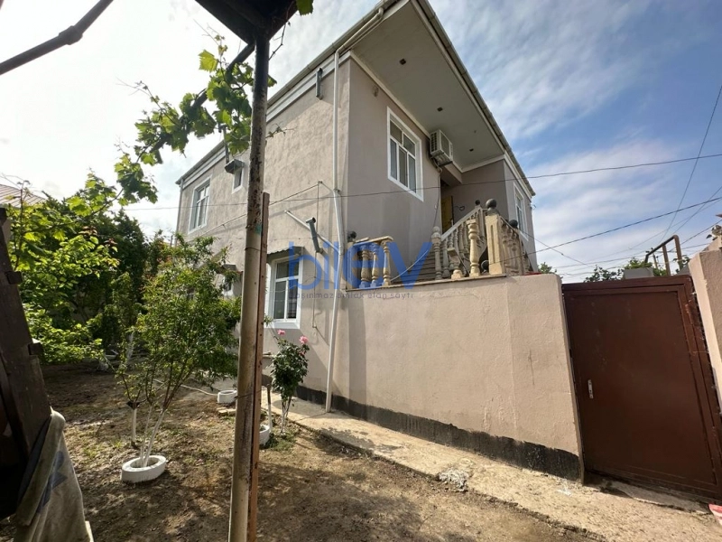 Satış 5 otaqlı Həyət evi  250m², Bakı