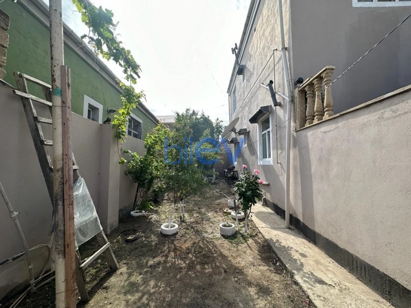 Satış 5 otaqlı Həyət evi  250m², Bakı