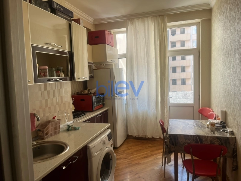 Satış 3 otaqlı Yeni Tikili bina evi  84m², Bakı
